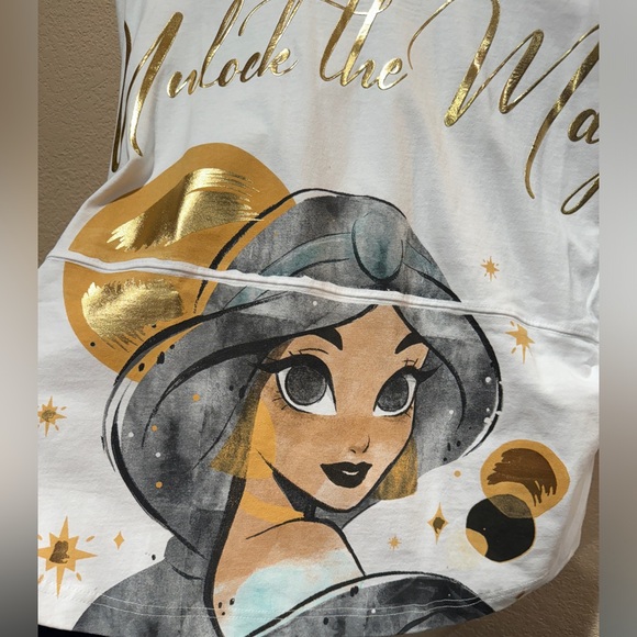NWT spirit jersey Disney-Princess Jasmine L - Picture 2 of 6